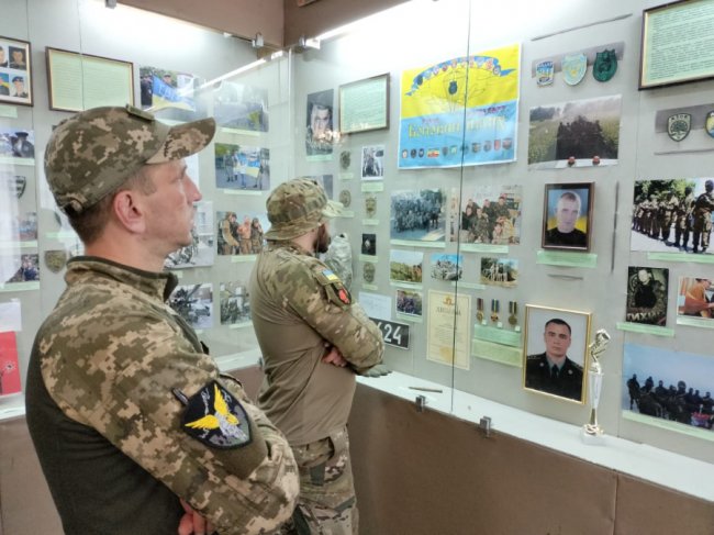 Як оборонці Бахмута відновлюють сили у Луцьку. ФОТО