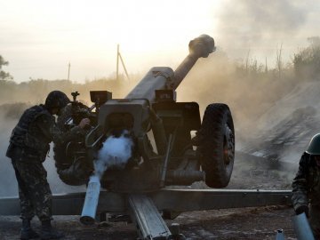 У Мінську знову домовилися відвести усе озброєння