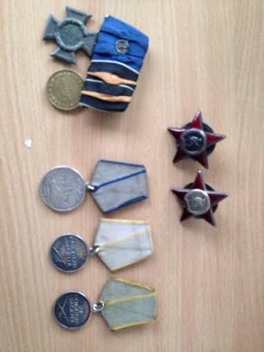 На «Ягодині» зловили українця з контрабандними орденами. ФОТО