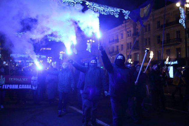 Марш на честь Бандери в Києві. ФОТО