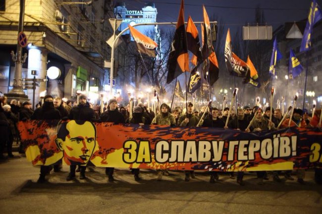 Марш на честь Бандери в Києві. ФОТО