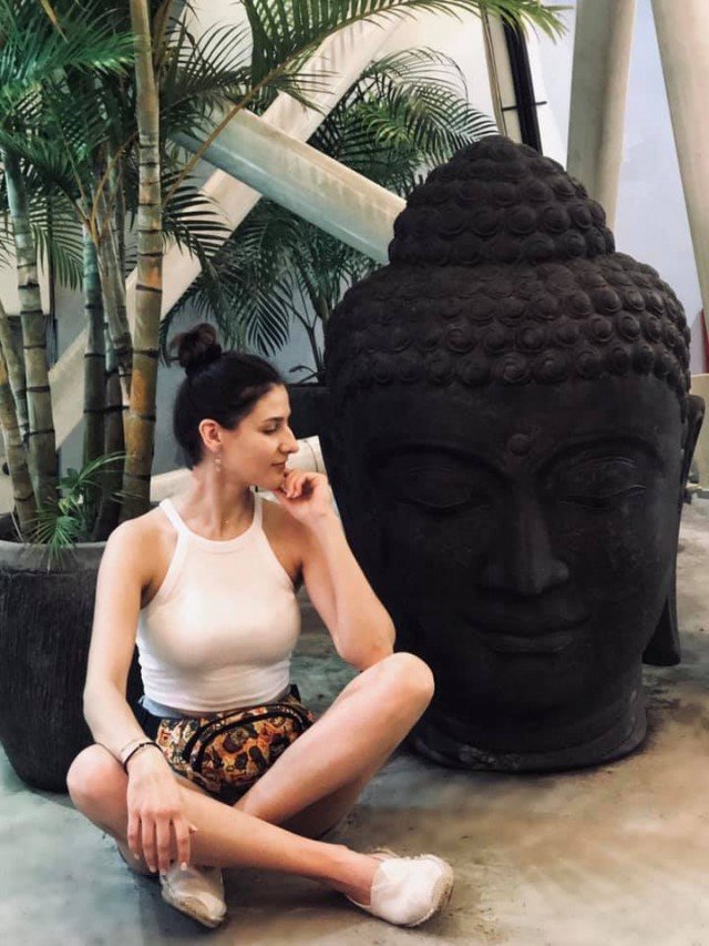 Не миються місяць після пологів і їдять всіляку гидоту: лучанка про тонкощі життя китайців