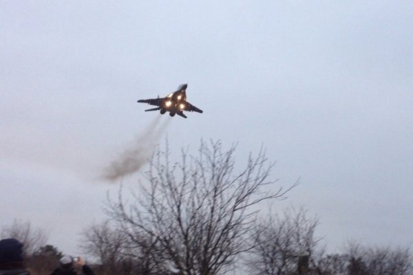 Повітряні перехоплення та бомбометання: у Луцьк прибула чергова «партія» винищувачів