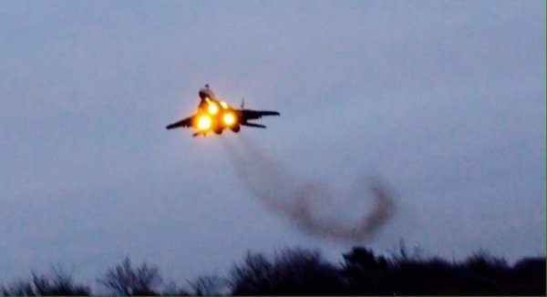 Повітряні перехоплення та бомбометання: у Луцьк прибула чергова «партія» винищувачів