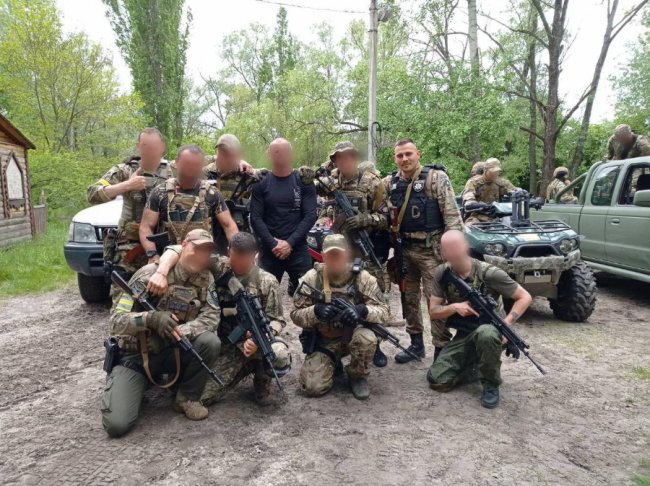 «Ми працювали практично в тилу ворога»: волинський поліцейський Сергій Кравчук про службу в зоні бойових дій