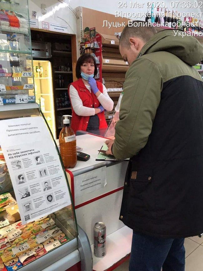 У Луцьку викрили продавчиню, яка торгувала алкоголем у нічний час