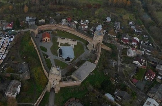 Фото Луцького замку з висоти пташиного польоту