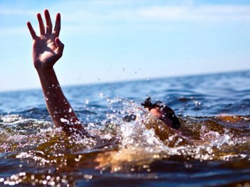 Рятівник теж пішов під воду: на Волині потонула неповнолітня дівчина