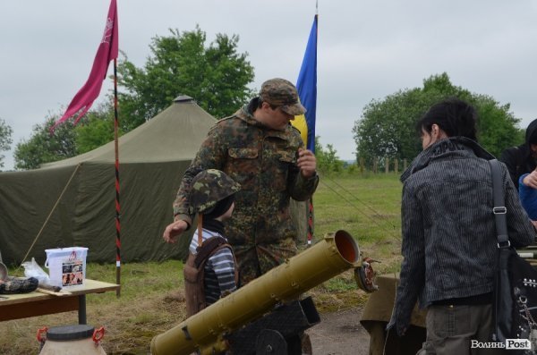 Лучанам показали шаблю, яку зробили 153 роки тому. ФОТО