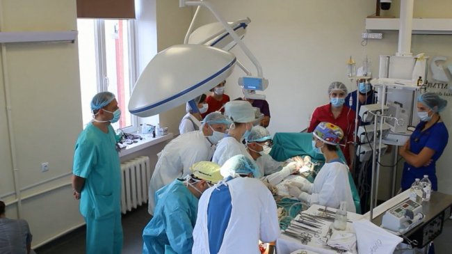 Чоловіка, якому у ковельській райлікарні пересадили серце, відправлять на реабілітацію до Києва. ВІДЕО