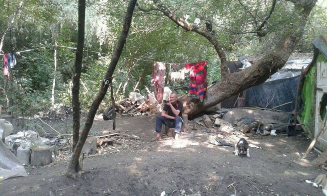 На березі Стиру у Луцьку знесли «квартал халабуд». ФОТО