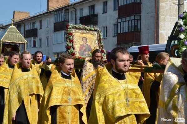 У Луцьку відбувся хресний хід. ФОТО 