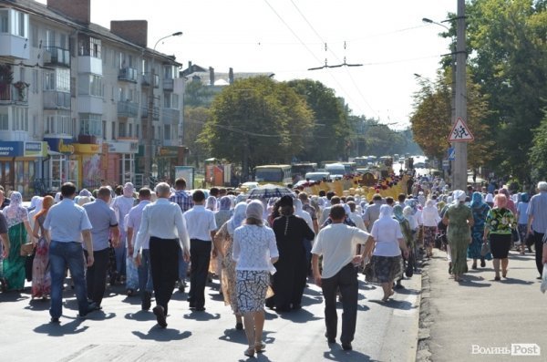 У Луцьку відбувся хресний хід. ФОТО 