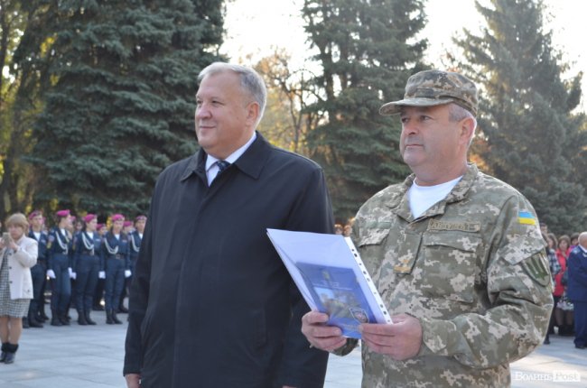 Майбутні правоохоронці: у Луцьку посвятили в ліцеїсти 75 юнаків та дівчат. ФОТО