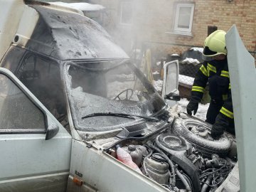 У Луцьку та Горохові через несправну електрику горіли дві автівки