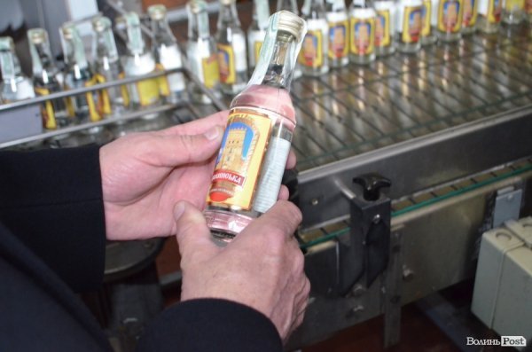 На луцькому спиртзаводі запустили нову лінію виробництва горілки. ФОТО. ВІДЕО