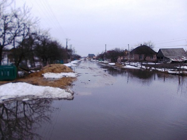 Як підтоплює Камінь-Каширський. ФОТО