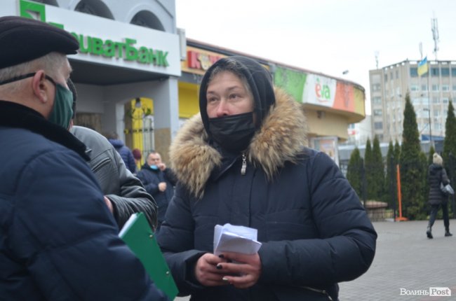 У Луцьку тривають рейди на ялинкових ринках. ПЕРШІ РЕЗУЛЬТАТИ