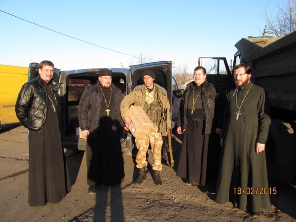 Волинські священики доставили допомогу бійцям на Схід. ФОТО