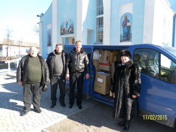 Волинські священики доставили допомогу бійцям на Схід. ФОТО