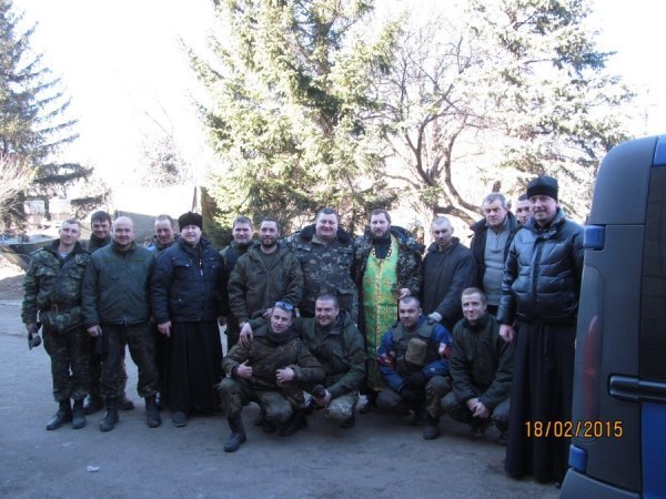 Волинські священики доставили допомогу бійцям на Схід. ФОТО