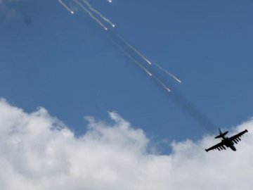 Летіли бомбити Україну: подробиці авіатрощі літаків і гелікоптерів у росії