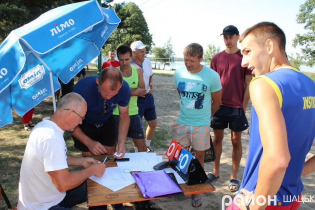 У Шацьку змагались за кубок громади з пляжного волейболу. ФОТО