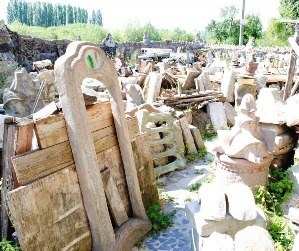 Відомий скульптор з Луцька назвав свою кращу роботу