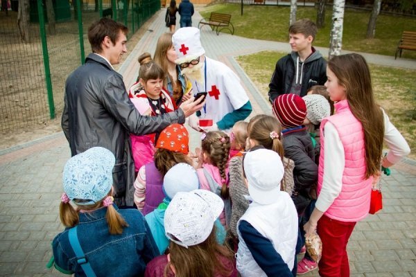 У Луцькому зоопарку дітлахи знайшли загублене яйце. ФОТО