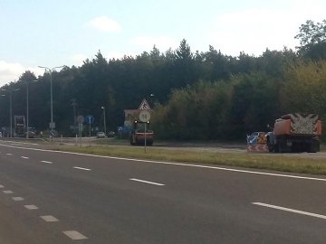 На трасі Устилуг-Луцьк-Рівне тривають ремонтні роботи. ФОТО