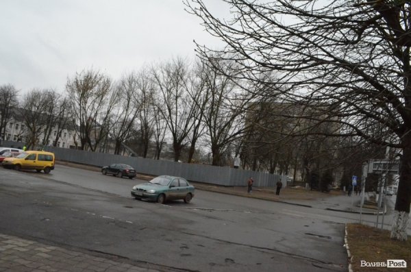 Неподалік центру Луцька хочуть побудувати новий навчальний заклад. ФОТО