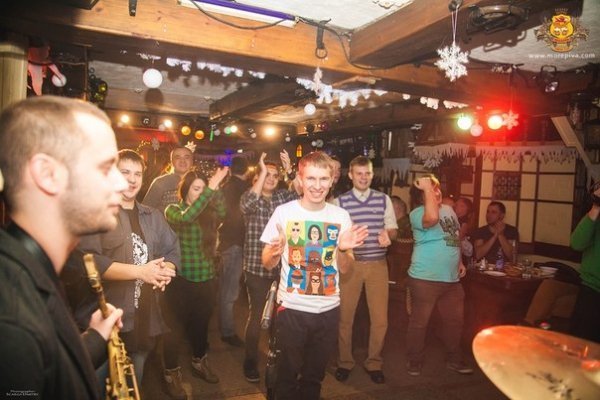 Вечір «цікавих проектів» у луцькому клубі. ФОТО