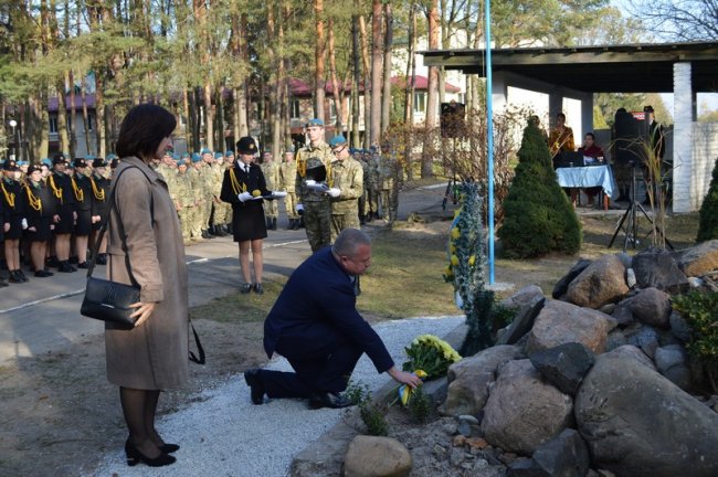 У Ковелі відкрили пам’ятний знак на вшанування загиблих захисників України. ФОТО