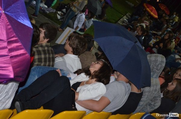 Луцьк дивився французьке кіно і зорепад. ФОТО