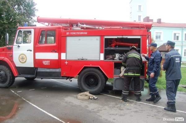 Що роблять пожежники, коли немає пожеж. ФОТО