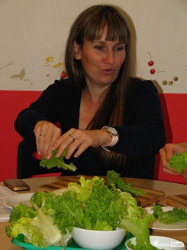 Як луцькі мами вчилися готувати йогурт. ФОТО