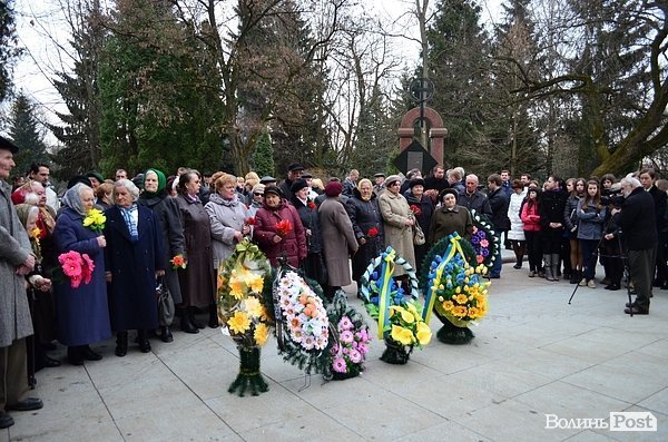 У Луцьку вшанували в'язнів концтаборів. ФОТО