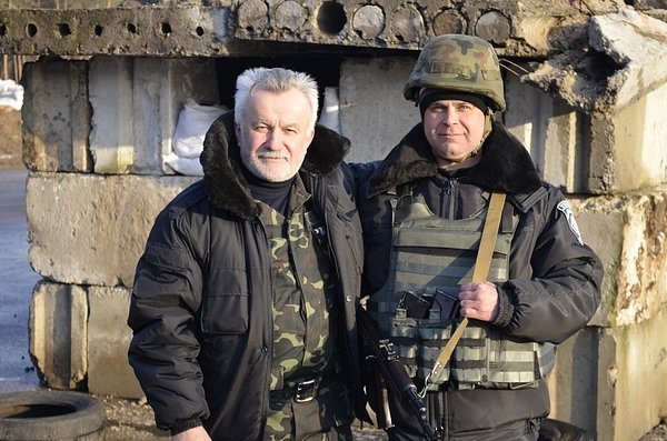 Волинські митники грали музику для бійців АТО. ФОТО