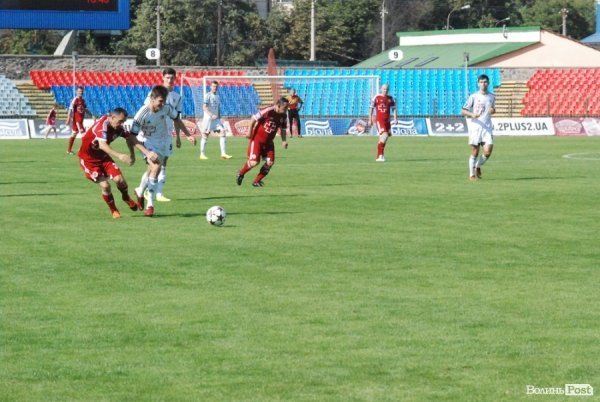 Матч поколінь в Луцьку: ветерани «Волині» проти сучасників. ФОТО