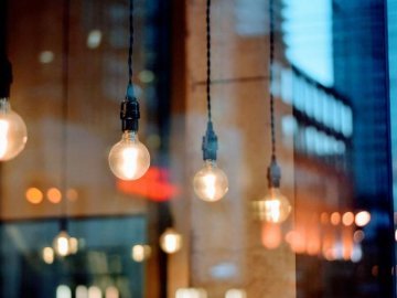 Де на Волині та у Луцьку будуть відключати світло 16 листопада. АДРЕСИ