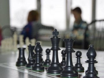 На заводі «Кромберг енд Шуберт» діти грали в шахи
