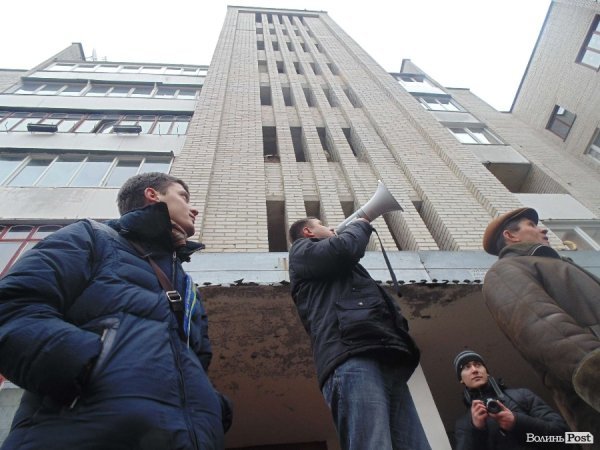 Автомайдан навідався «в гості» до Клімчука, Параки, Войтовича і Терещука. ФОТО