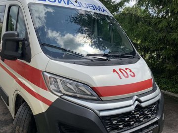 На Волині жінка народила п’яту дитину у «швидкій»