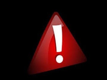 Просять опізнати чоловіка, який помер на зупинці у Луцьку. ФОТО 18+