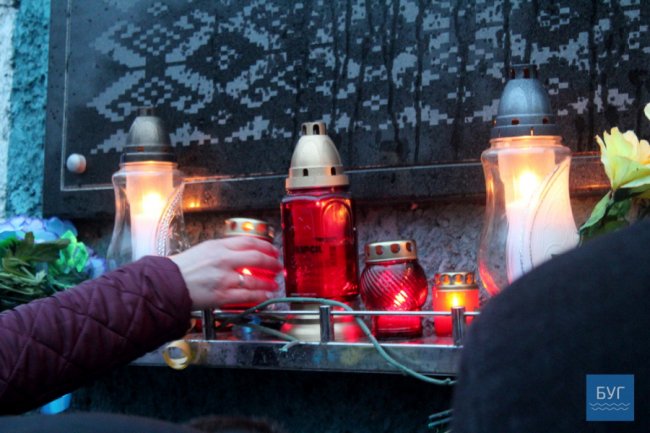 У Володимирі молитвою вшанували Героїв Небесної Сотні. ФОТО