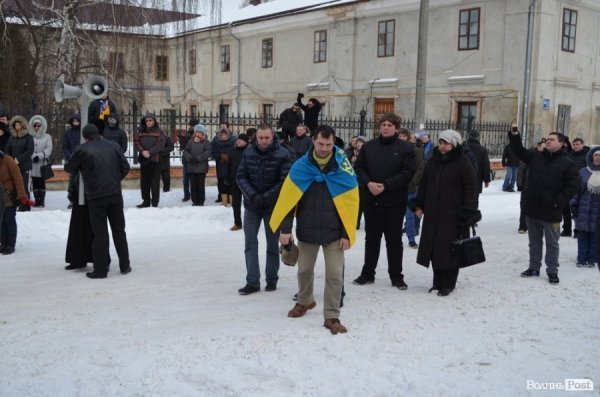 У Луцьку вшанували євромайданівців, убитих в Києві. ФОТО