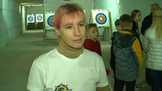 Як луцькі школярі готуються до міського турніру зі стрільби з лука. ВІДЕО