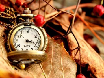 У ніч проти 31 жовтня Україна переходить на зимовий час