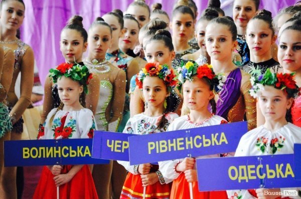 До Луцька на чемпіонат з художньої гімнастики приїхала Ірина Дерюгіна. ФОТО