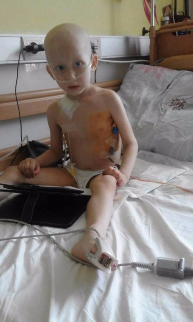 Маленька волинянка потребує коштів на лікування